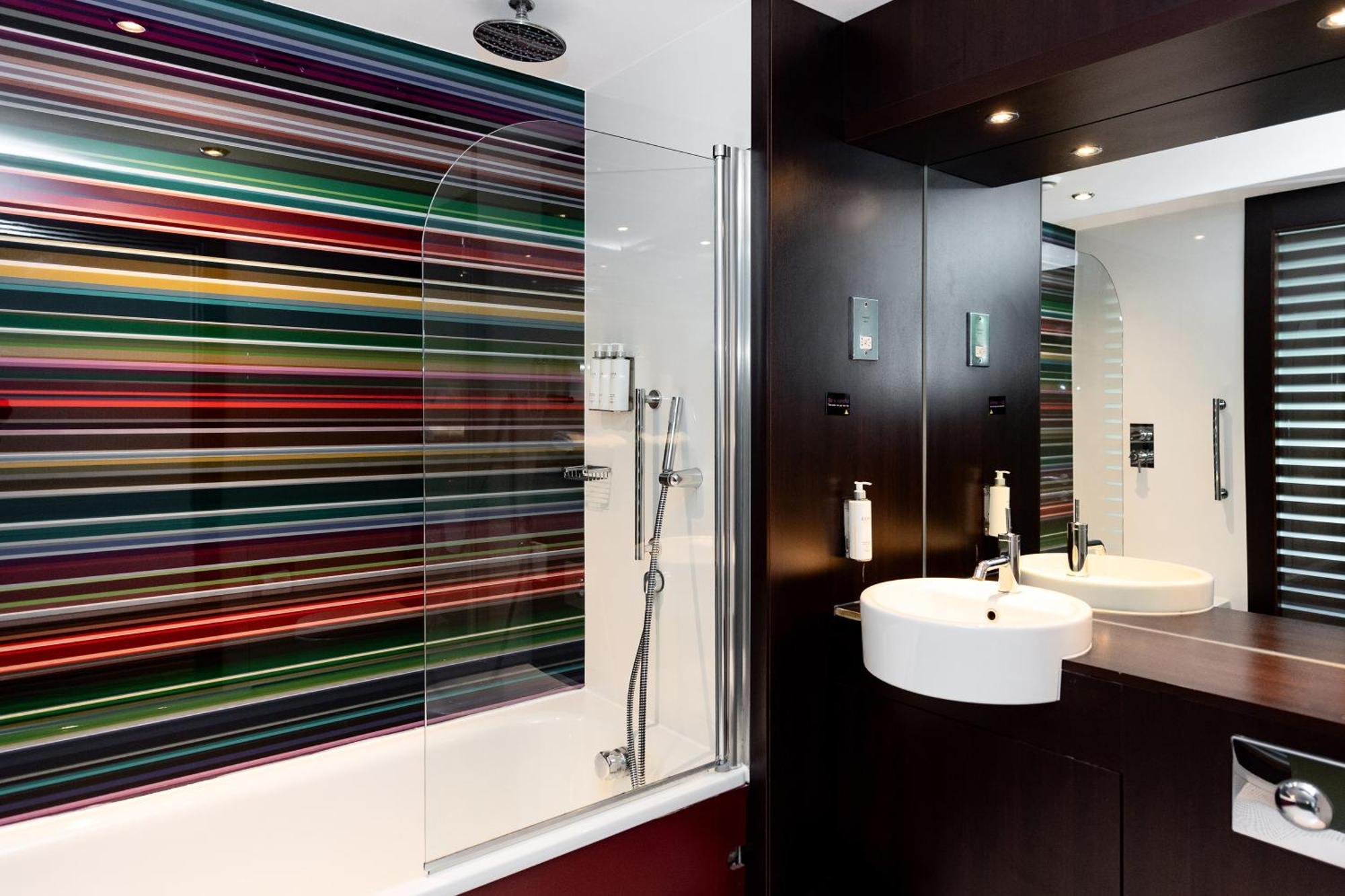 Village Hotel Manchester Ashton Екстериор снимка