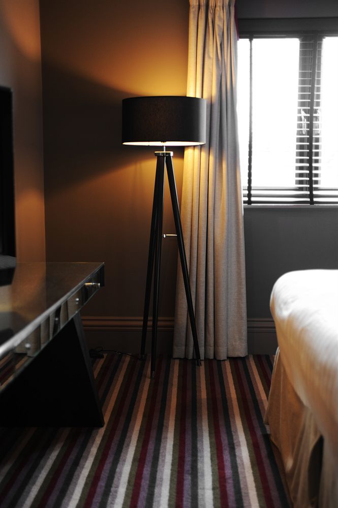 Village Hotel Manchester Ashton Екстериор снимка