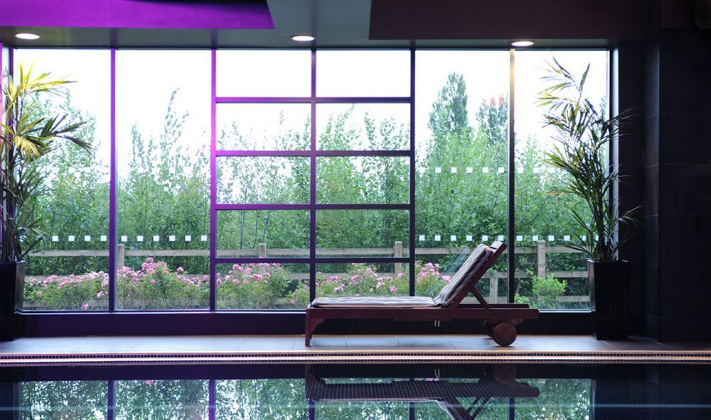 Village Hotel Manchester Ashton Екстериор снимка
